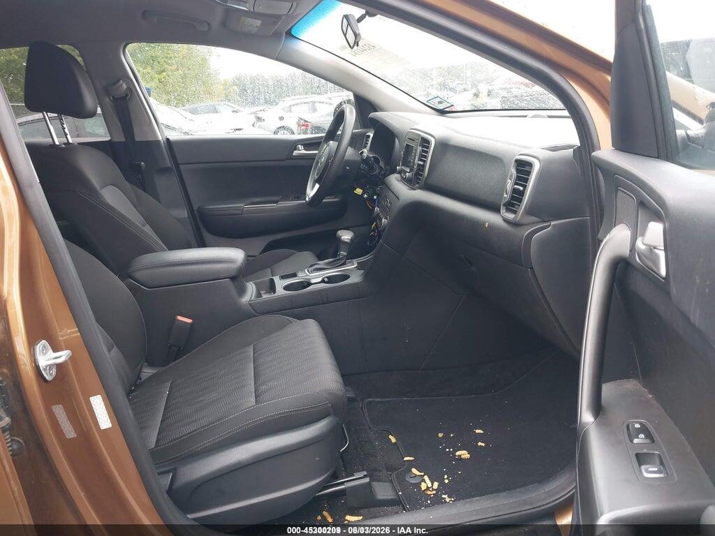 KNDPMCACXH7118928 2017 KIA SPORTAGE photo no. 5