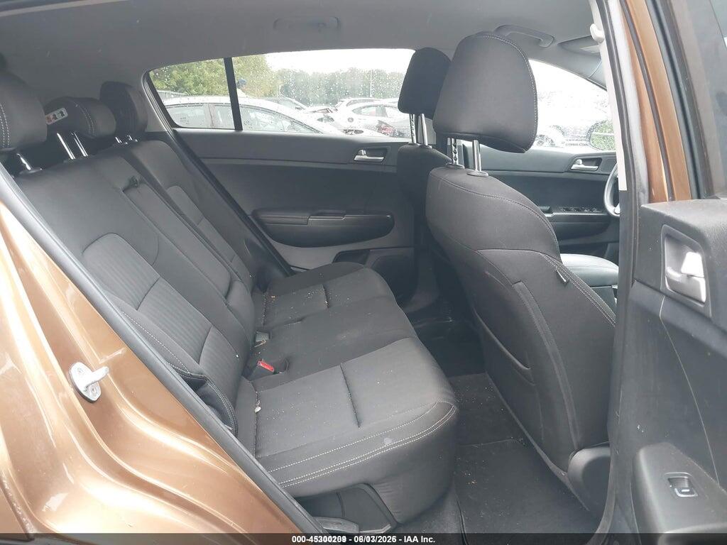 KNDPMCACXH7118928 2017 KIA SPORTAGE photo no. 8