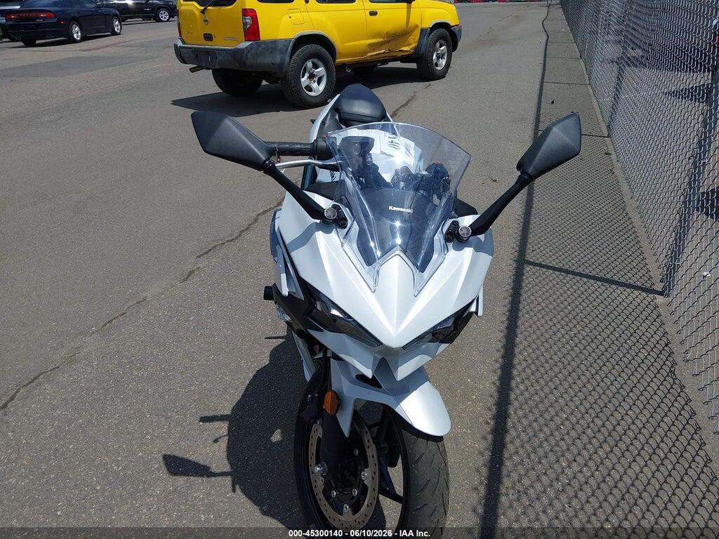 ML5EXGH1XSDA49710 2025 KAWASAKI EX500 photo no. 5