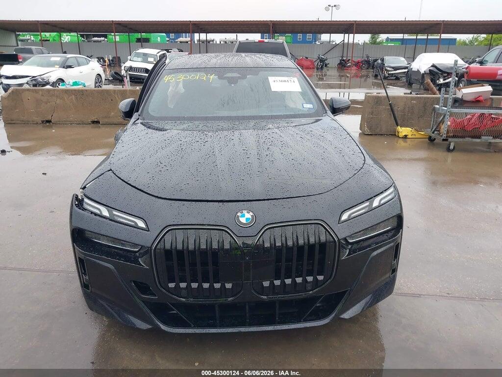 WBA23EH09SCT62070 2025 BMW 740I photo no. 12