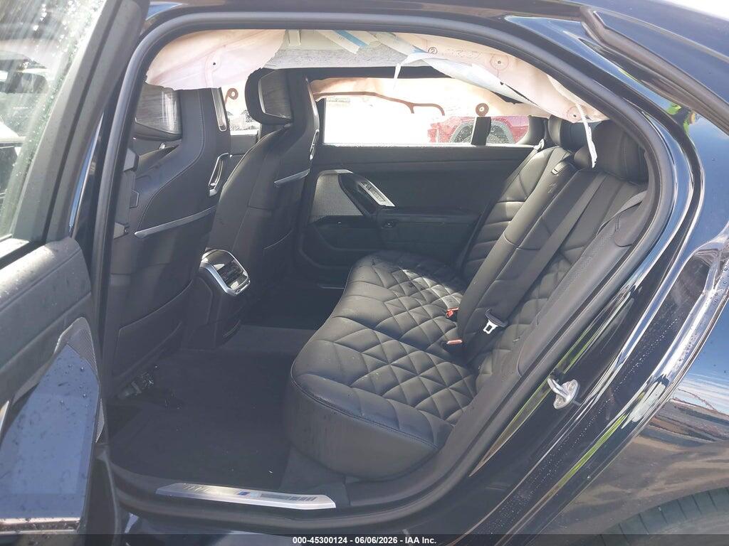 WBA23EH09SCT62070 2025 BMW 740I photo no. 8