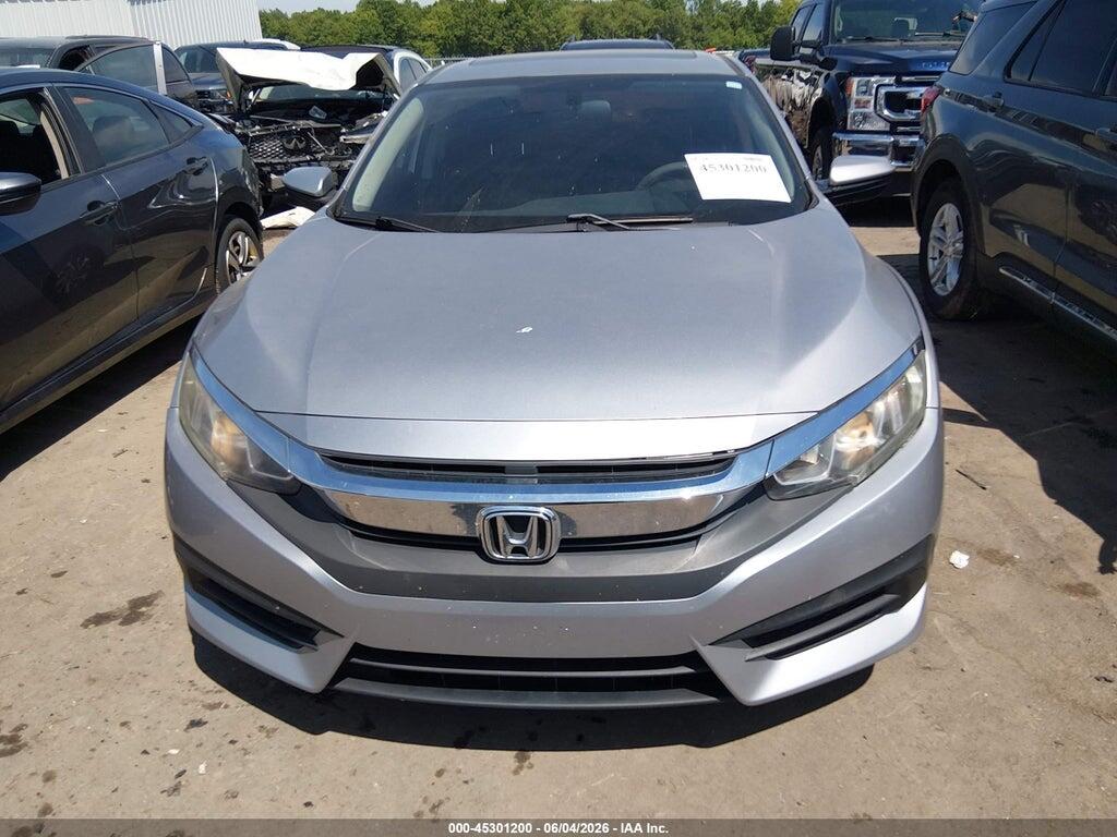 19XFC2F77JE025696 2018 HONDA CIVIC photo no. 12