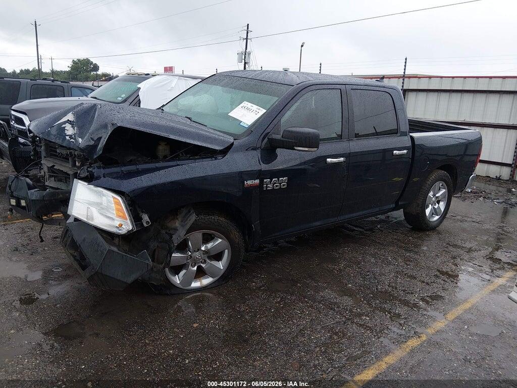 1C6RR7LT7JS107846 2018 RAM 1500 photo no. 2