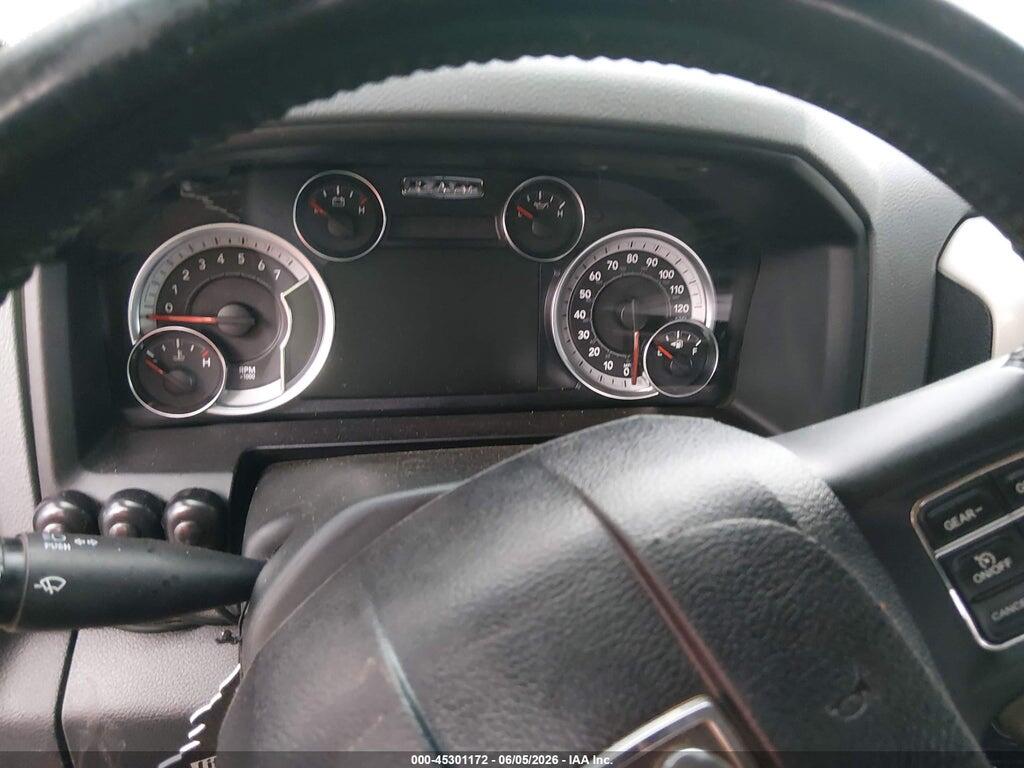 1C6RR7LT7JS107846 2018 RAM 1500 photo no. 7