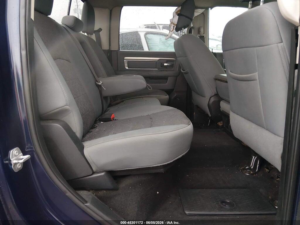 1C6RR7LT7JS107846 2018 RAM 1500 photo no. 8