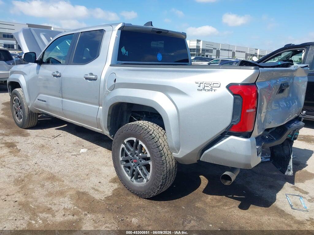 3TYKB5FN9RT000922 2024 TOYOTA TACOMA photo no. 3