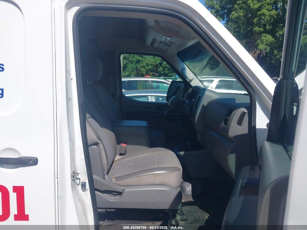 1N6BF0LY8KN810228 2019 NISSAN NV CARGO NV2500 HD photo no. 5