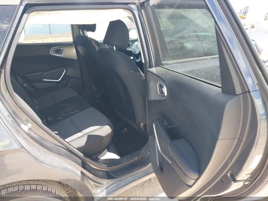 KNDJ23AU8P7883090 2023 KIA SOUL photo no. 8