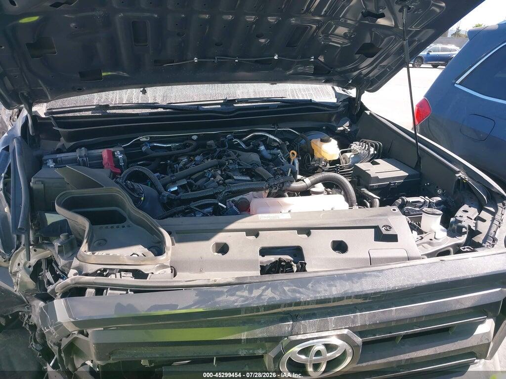 3TYKD5HN4RT001998 2024 TOYOTA TACOMA photo no. 10