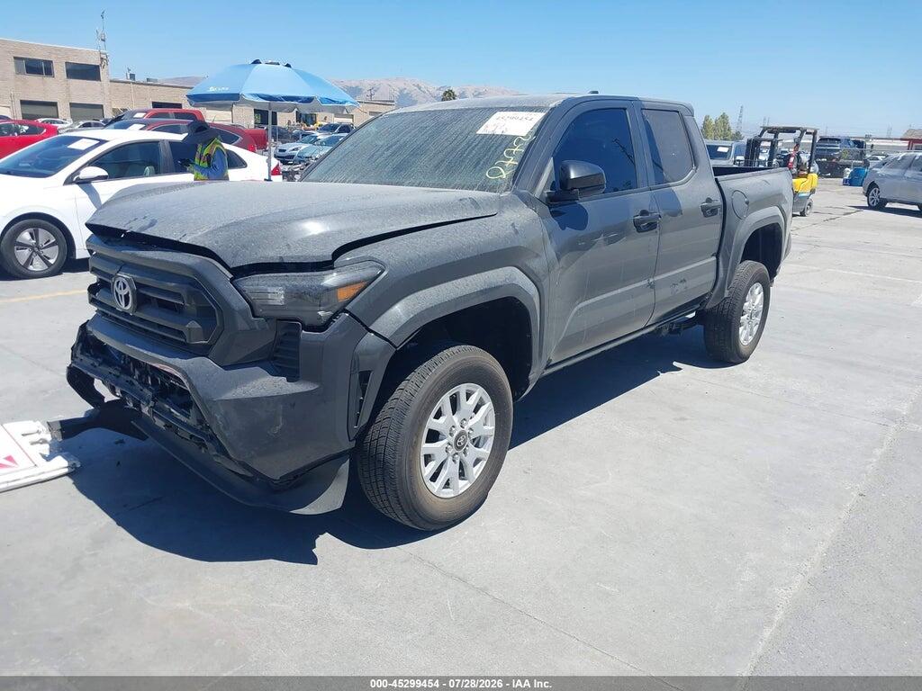 3TYKD5HN4RT001998 2024 TOYOTA TACOMA photo no. 2