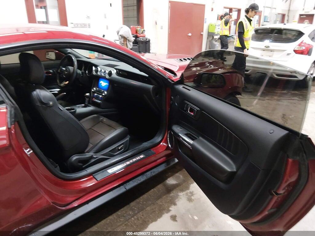 1FA6P8CF6K5138190 2019 FORD MUSTANG photo no. 5