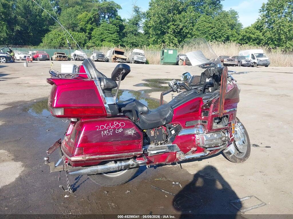 1HFSC2238XA103437 1999 HONDA GL1500 photo no. 11