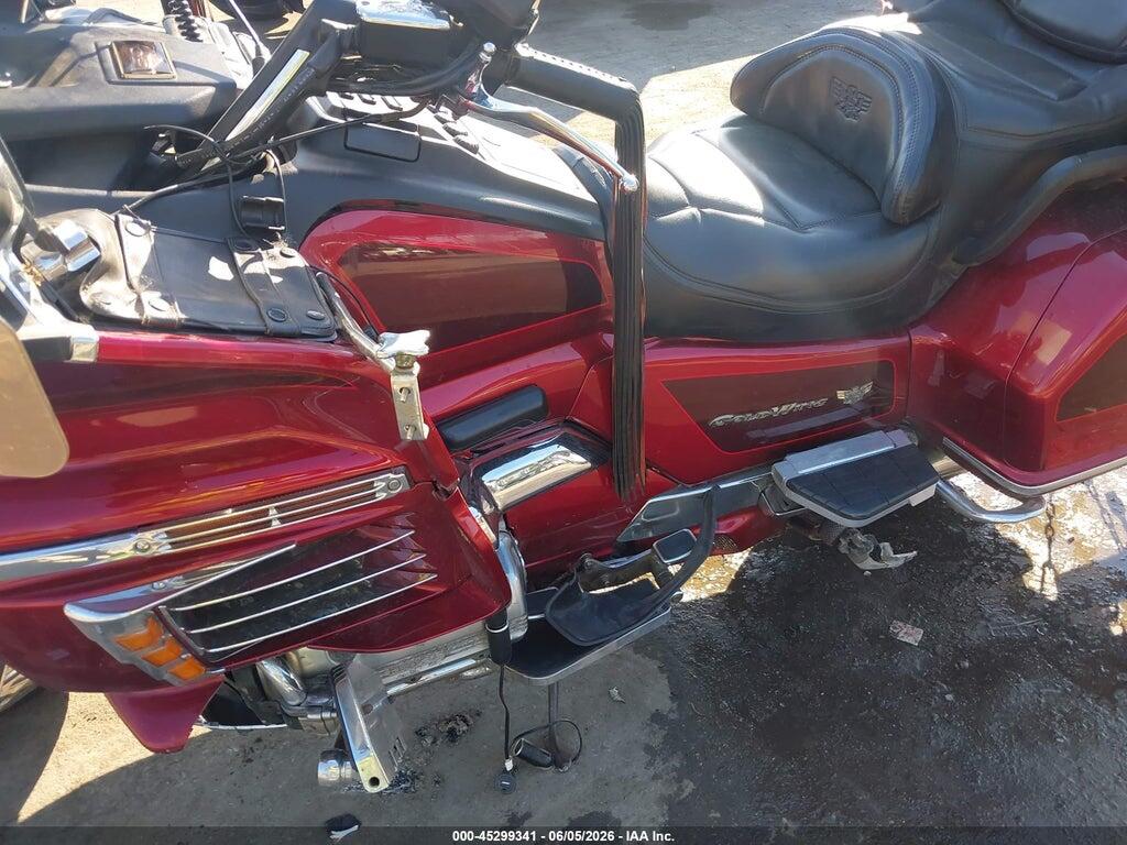 1HFSC2238XA103437 1999 HONDA GL1500 photo no. 9