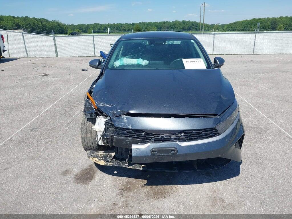 3KPF24AD9PE688093 2023 KIA FORTE photo no. 12