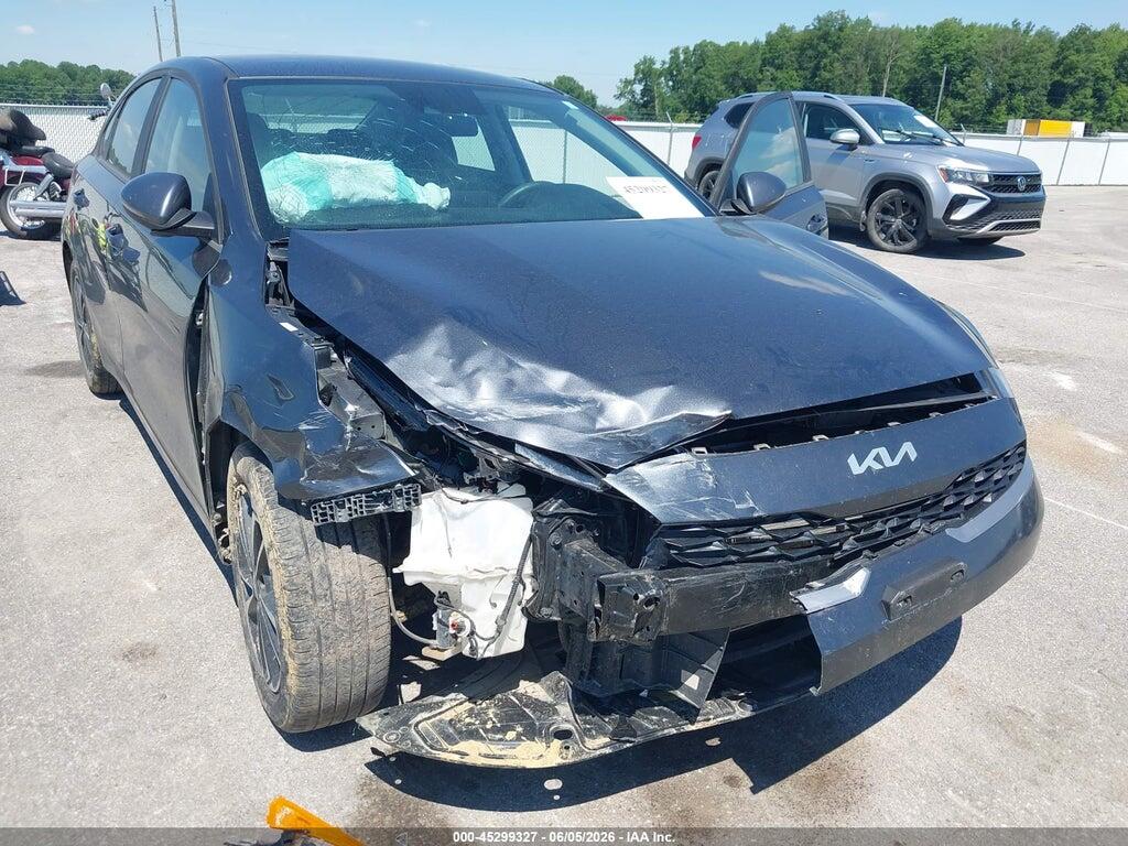 3KPF24AD9PE688093 2023 KIA FORTE photo no. 6