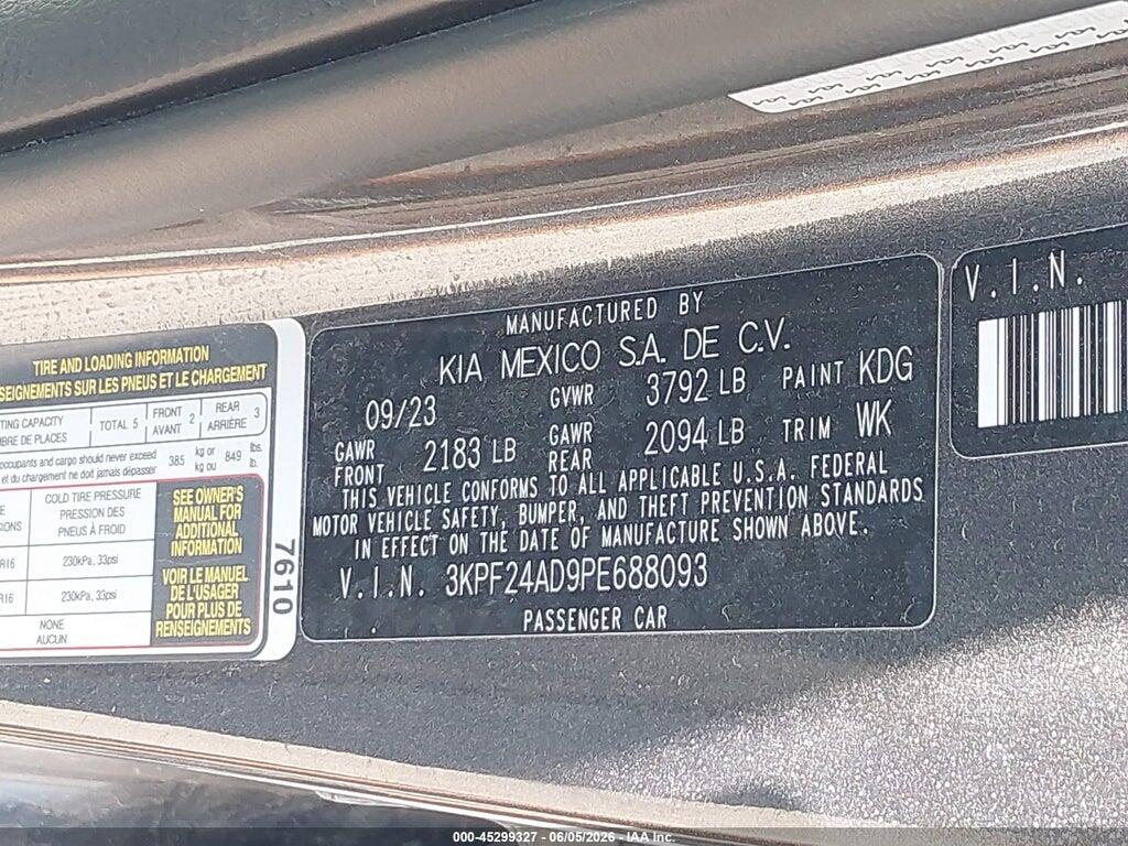 3KPF24AD9PE688093 2023 KIA FORTE photo no. 9
