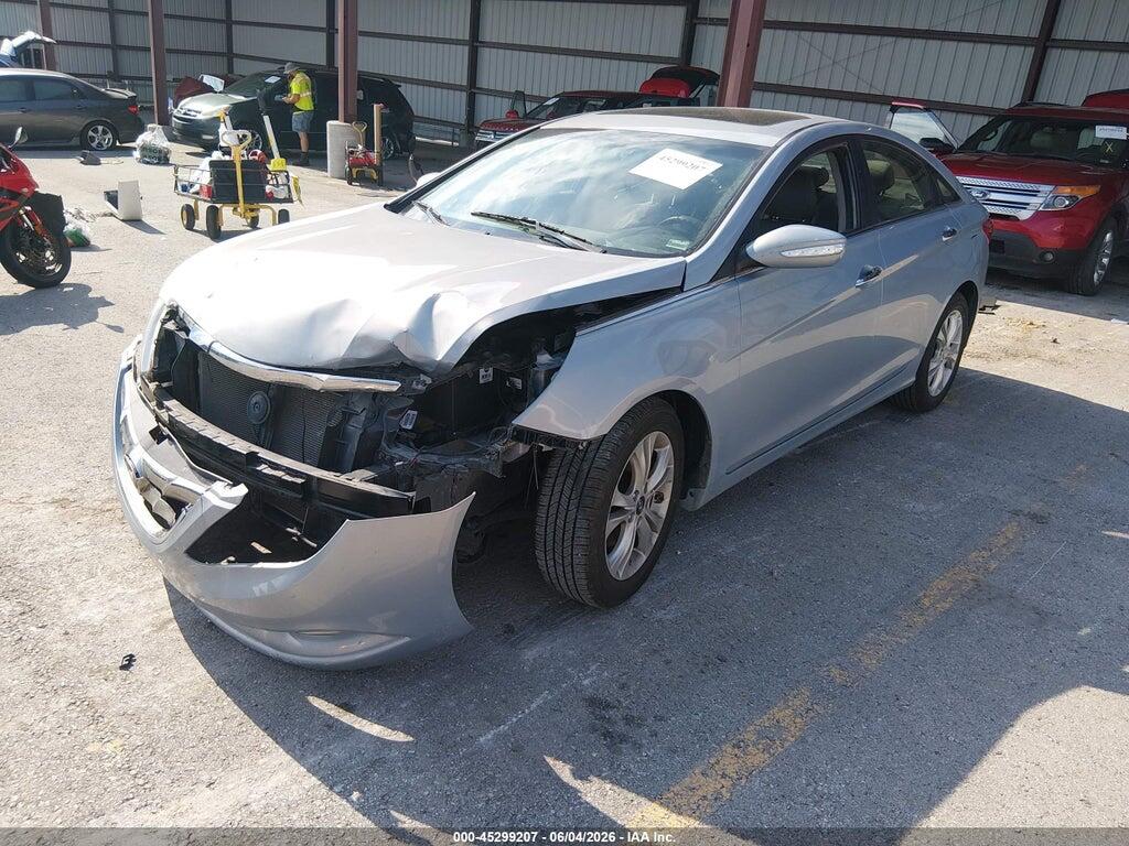 5NPEC4AC6BH024855 2011 HYUNDAI SONATA photo no. 2
