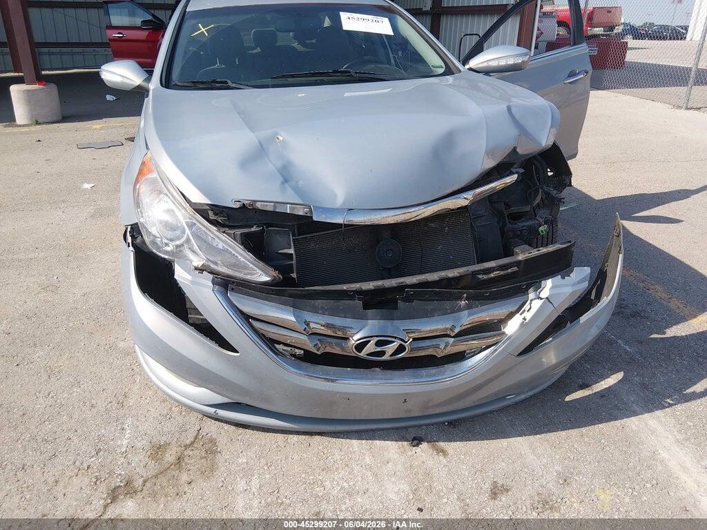 5NPEC4AC6BH024855 2011 HYUNDAI SONATA photo no. 6