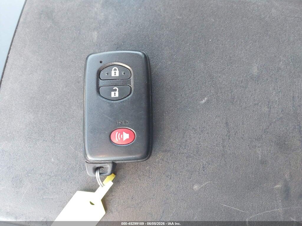 JTDZN3EU3E3317900 2014 TOYOTA PRIUS V photo no. 11
