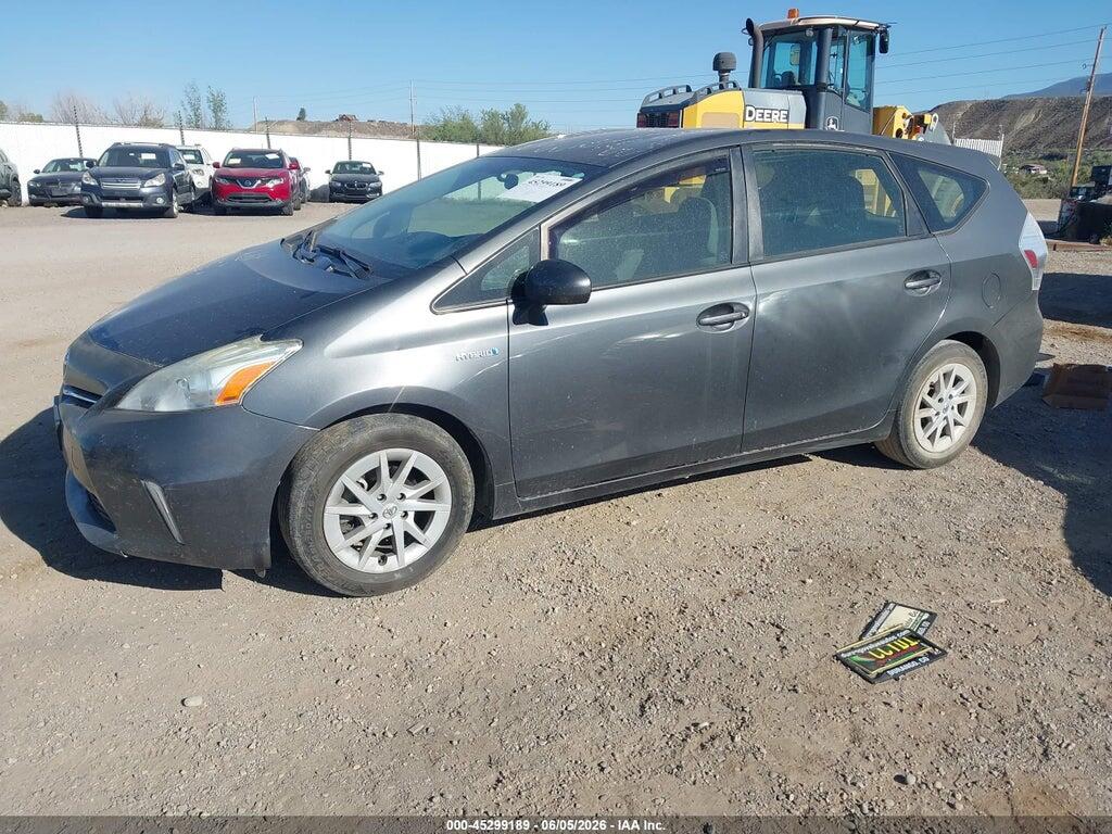JTDZN3EU3E3317900 2014 TOYOTA PRIUS V photo no. 2