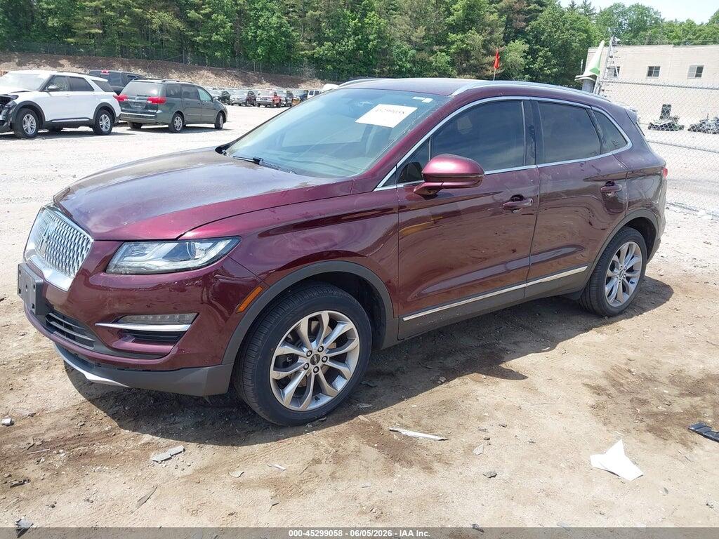 5LMCJ2D90KUL09695 2019 LINCOLN MKC photo no. 2