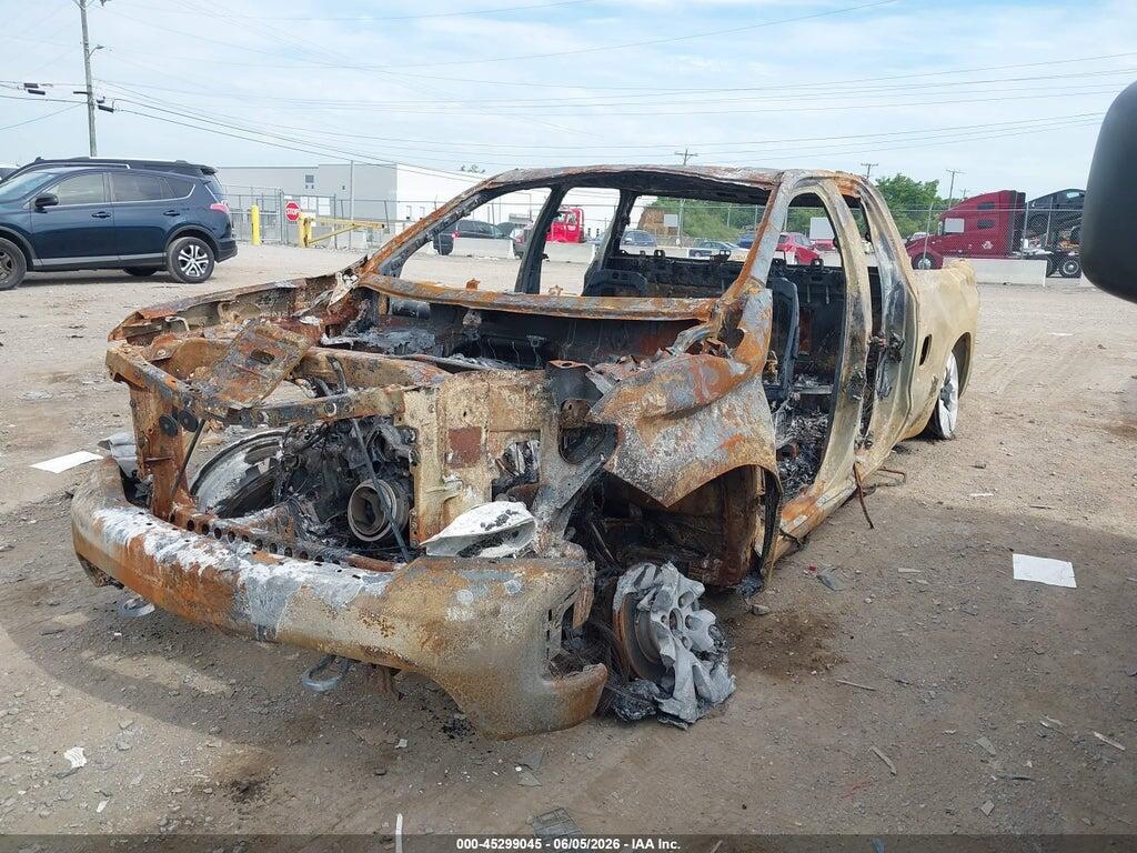 1GCRYBEF1LZ292444 2020 CHEVROLET SILVERADO 1500 photo no. 2