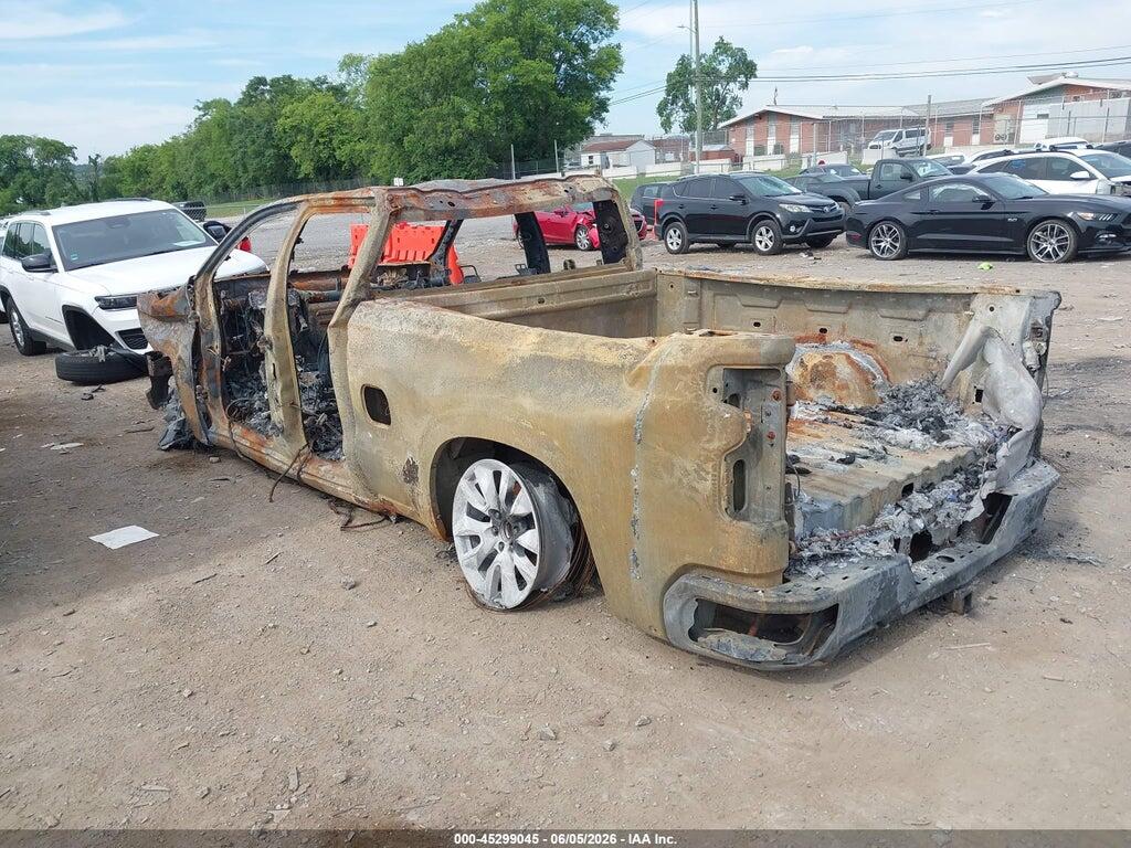 1GCRYBEF1LZ292444 2020 CHEVROLET SILVERADO 1500 photo no. 3