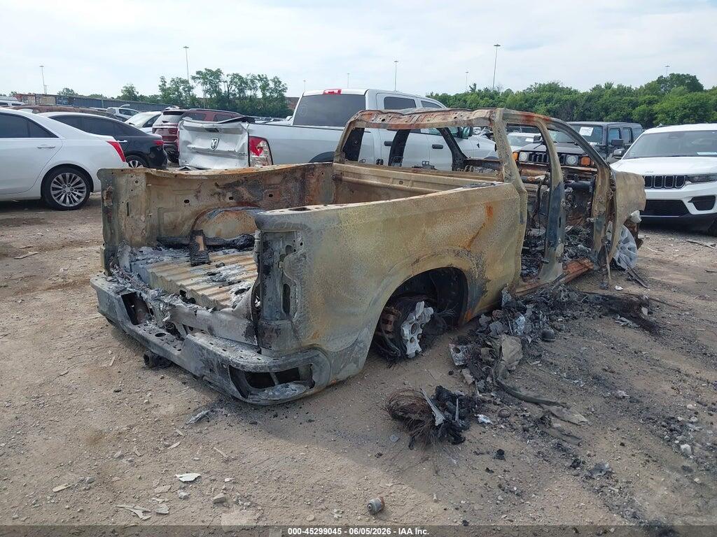 1GCRYBEF1LZ292444 2020 CHEVROLET SILVERADO 1500 photo no. 4