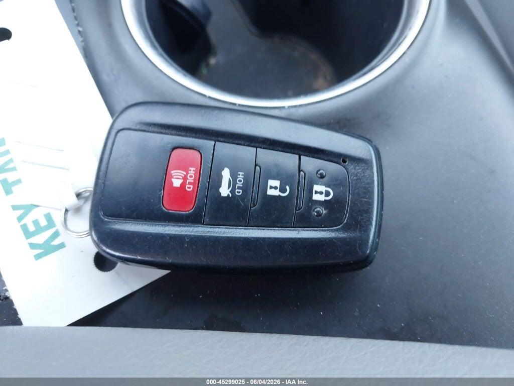 4T1C31AK5MU028090 2021 TOYOTA CAMRY photo no. 11