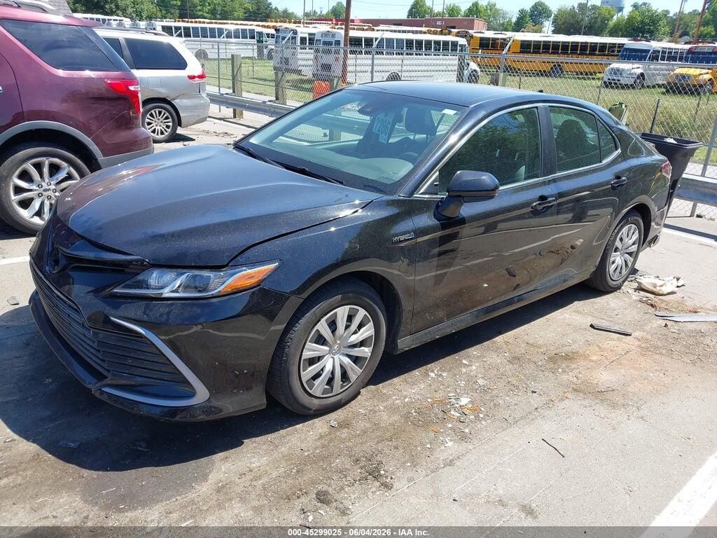4T1C31AK5MU028090 2021 TOYOTA CAMRY photo no. 2