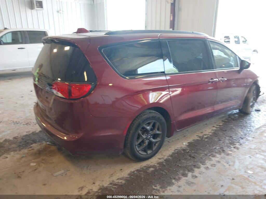 2C4RC1BG2JR194598 2018 CHRYSLER PACIFICA photo no. 4