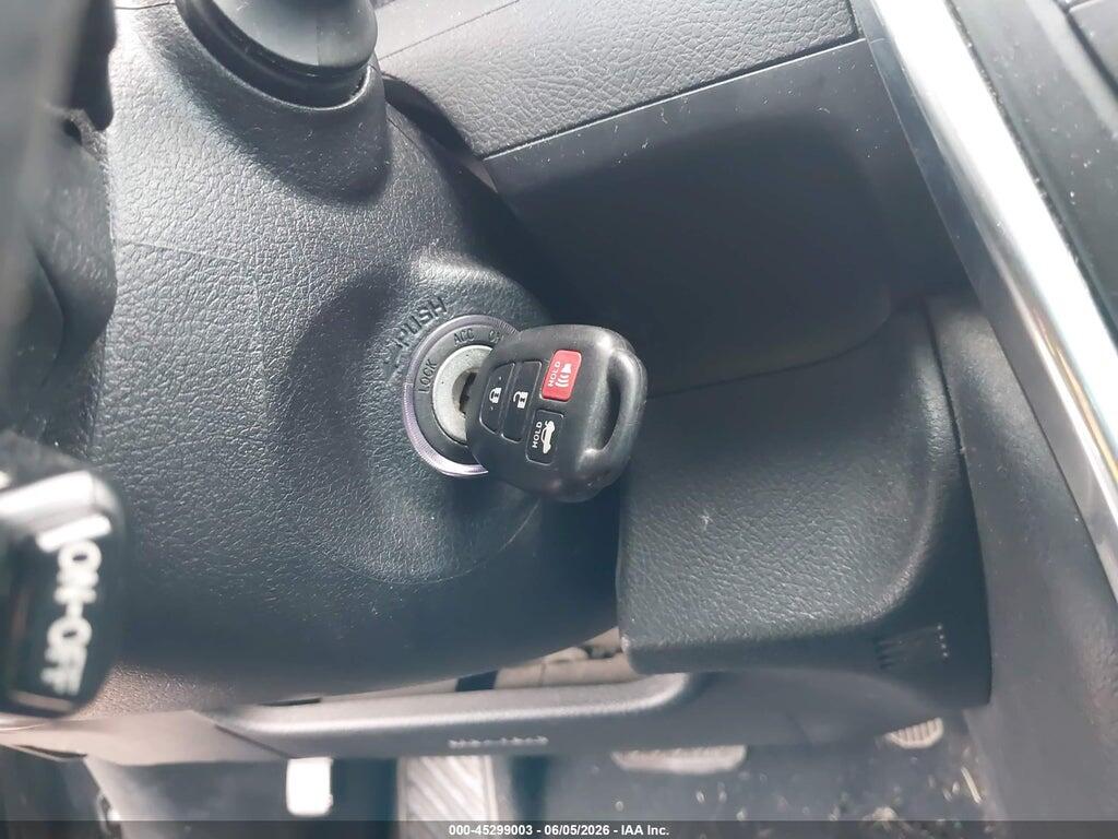 4T1BF1FK3HU439683 2017 TOYOTA CAMRY photo no. 11