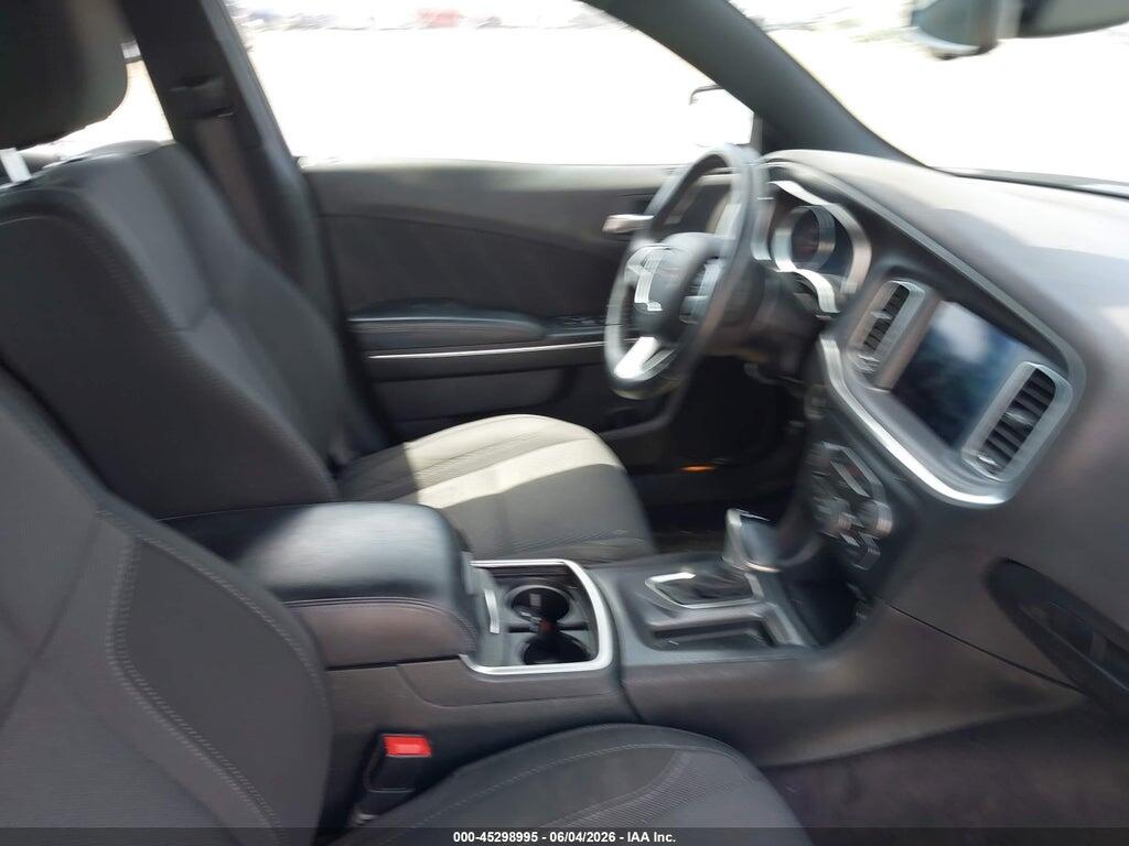 2C3CDXJG1HH563964 2017 DODGE CHARGER photo no. 5
