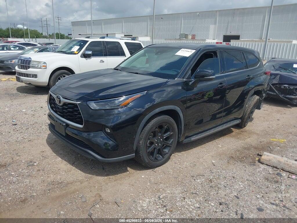 5TDZZRAH2NS547474 2022 TOYOTA HIGHLANDER photo no. 2
