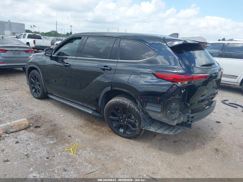 5TDZZRAH2NS547474 2022 TOYOTA HIGHLANDER photo no. 3
