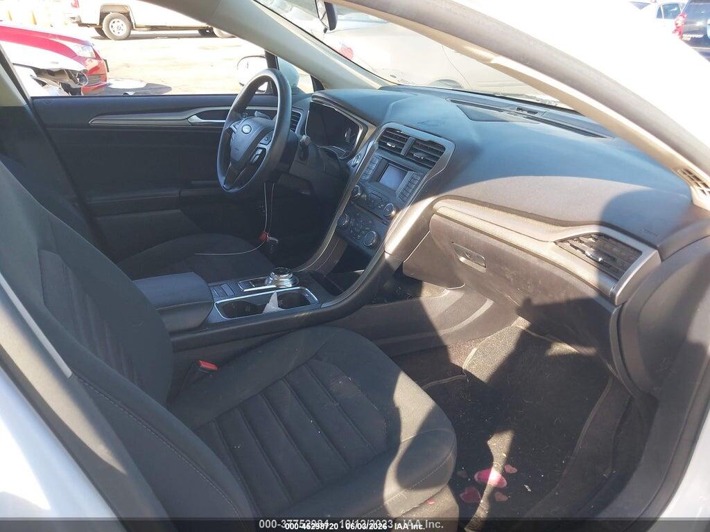 3FA6P0LU5HR324275 2017 FORD FUSION HYBRID photo no. 5