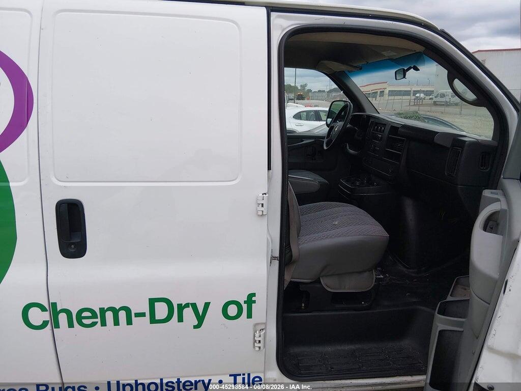 1GCWGFCA6E1117693 2014 CHEVROLET EXPRESS 2500 photo no. 5