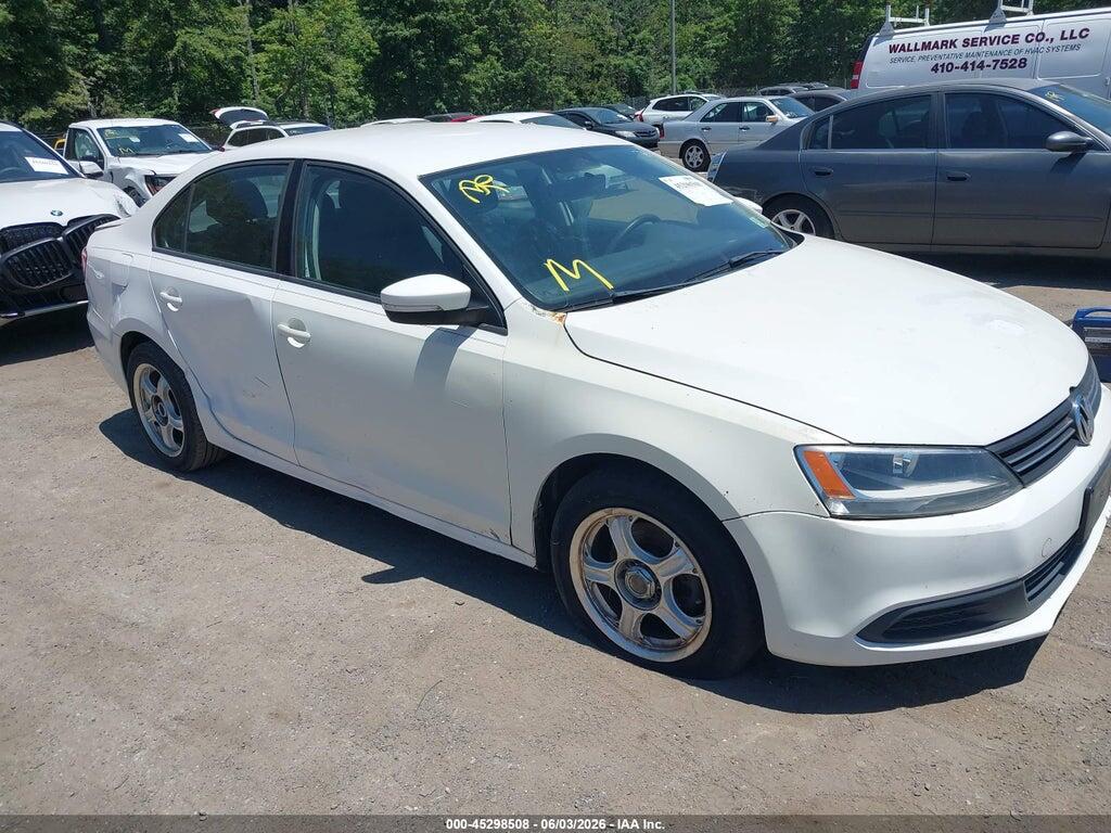3VWDZ7AJ6BM373824 2011 VOLKSWAGEN JETTA photo no. 1