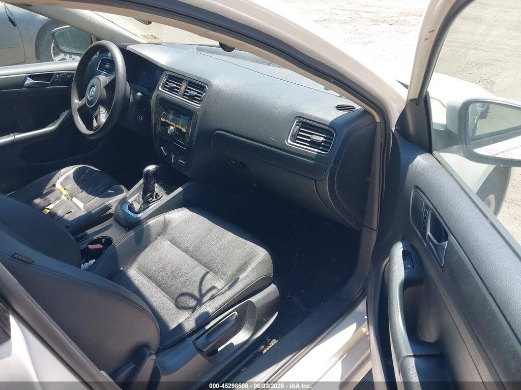 3VWDZ7AJ6BM373824 2011 VOLKSWAGEN JETTA photo no. 5