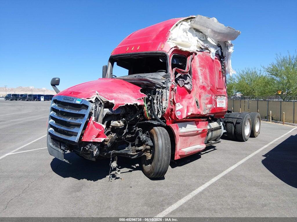 3AKJHHDR9LSLM9548 2020 FREIGHTLINER NEW CASCADIA 126 photo no. 2