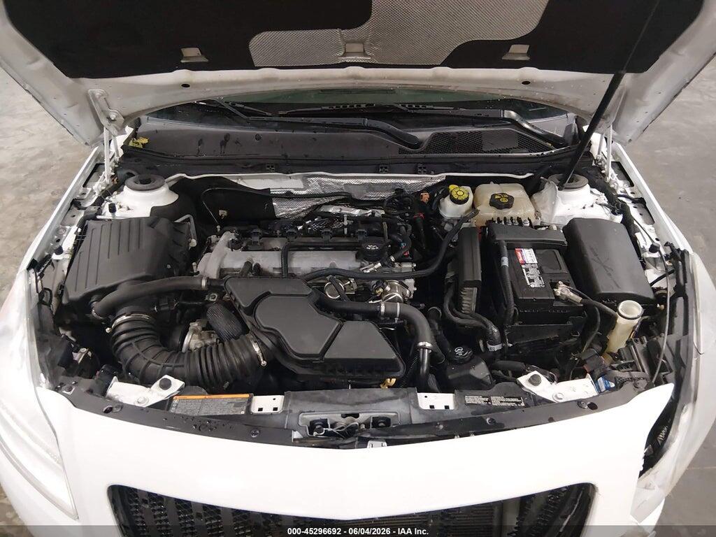 W04GN5EC1B1104679 2011 BUICK REGAL photo no. 10