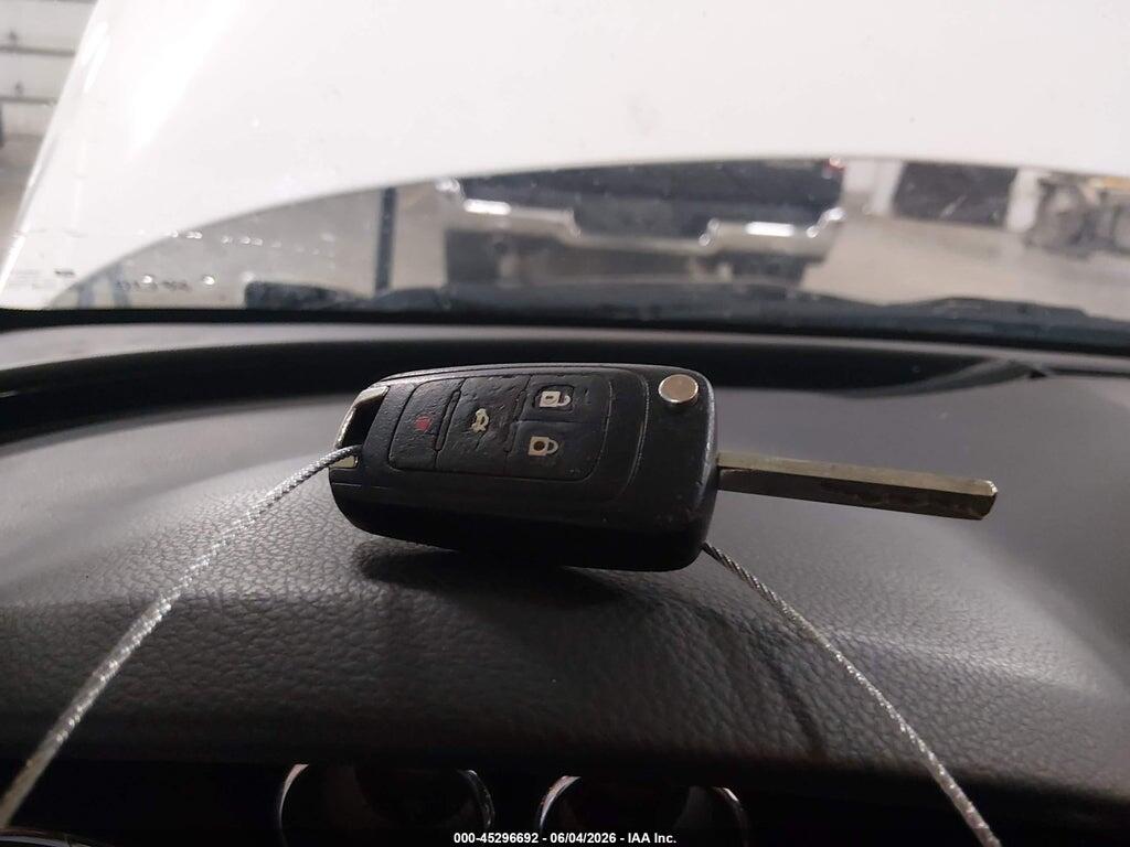 W04GN5EC1B1104679 2011 BUICK REGAL photo no. 11