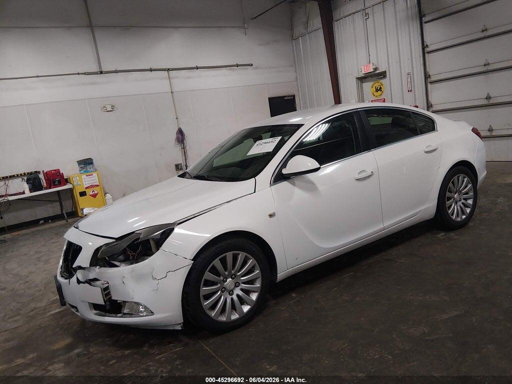 W04GN5EC1B1104679 2011 BUICK REGAL photo no. 2