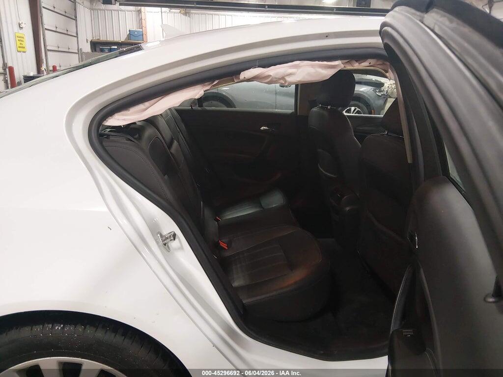 W04GN5EC1B1104679 2011 BUICK REGAL photo no. 8
