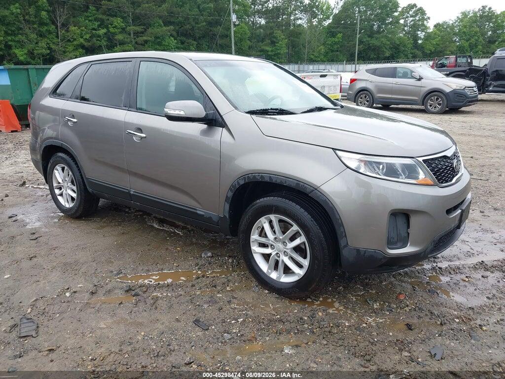 5XYKT3A60FG577084 2015 KIA SORENTO photo no. 1