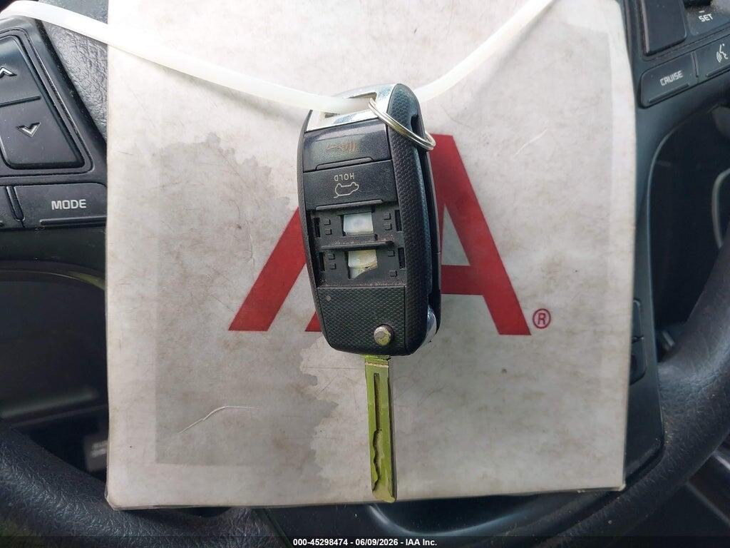 5XYKT3A60FG577084 2015 KIA SORENTO photo no. 11
