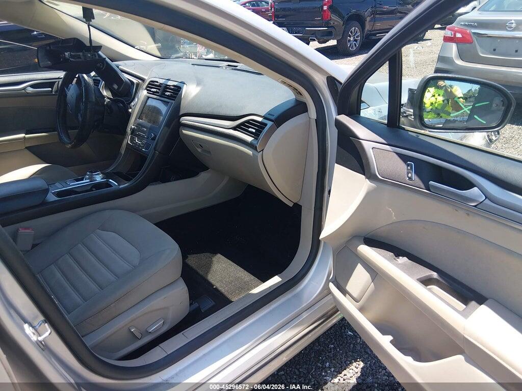 3FA6P0HDXKR149778 2019 FORD FUSION photo no. 5