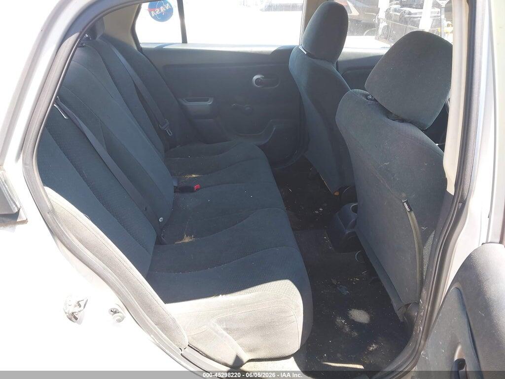 3N1BC1AP7BL462193 2011 NISSAN VERSA photo no. 8