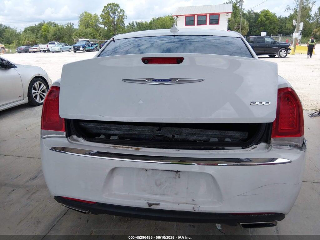 2C3CCAEG4LH127922 2020 CHRYSLER 300 photo no. 12