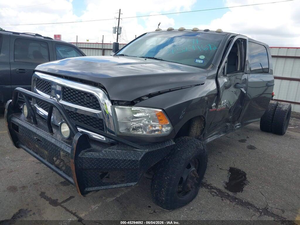 3C63RRGL2EG306750 2014 RAM 3500 photo no. 2